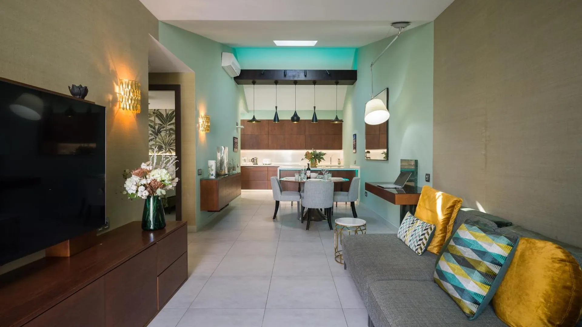 Exclusive Designer Bungalow In Maspalomas By Pride Holiday Rentals Playa del Ingles  Playa del Ingles (Gran Canaria)