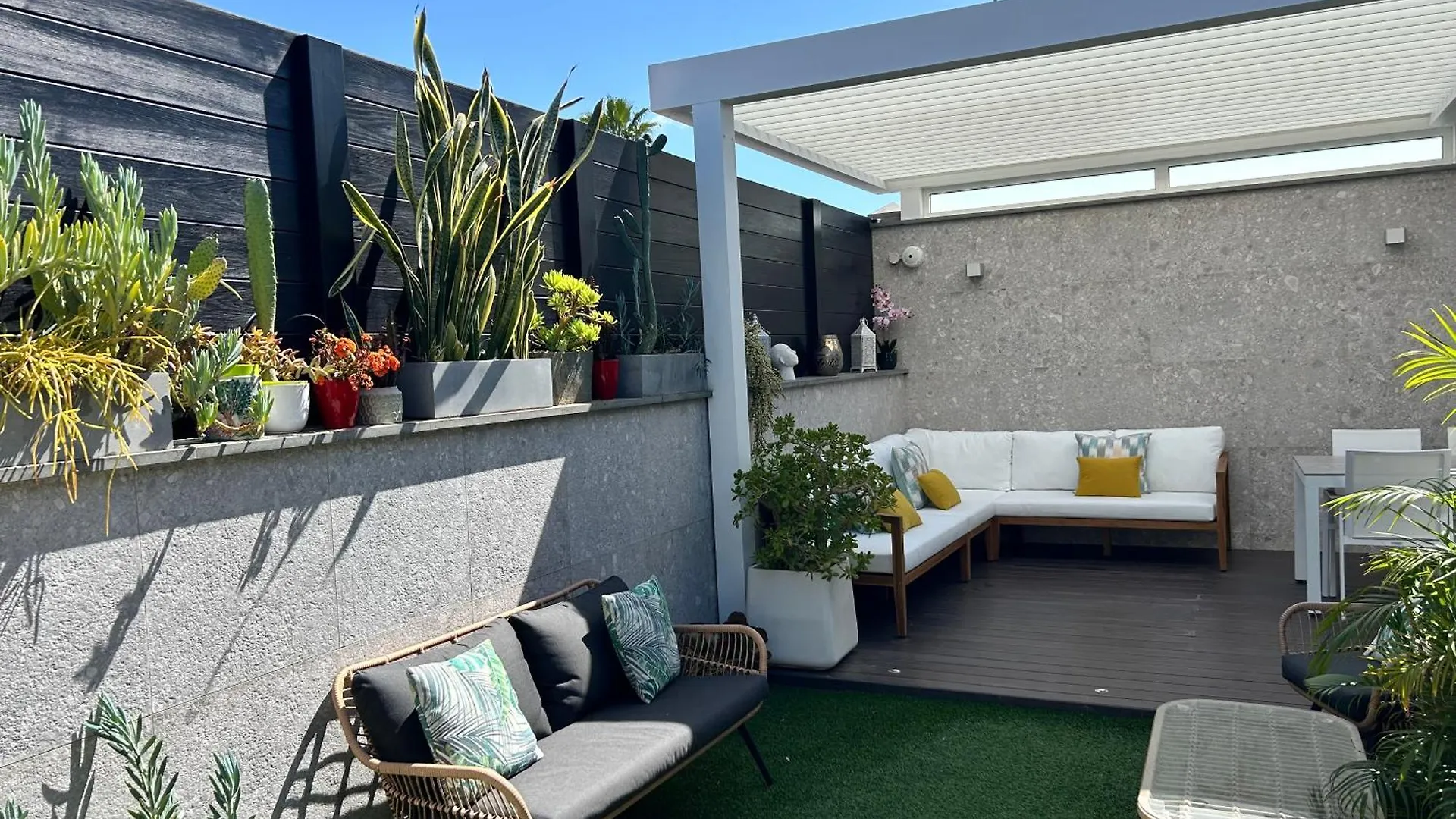 Exclusive Designer Bungalow In Maspalomas By Pride Holiday Rentals Playa del Ingles  Spain